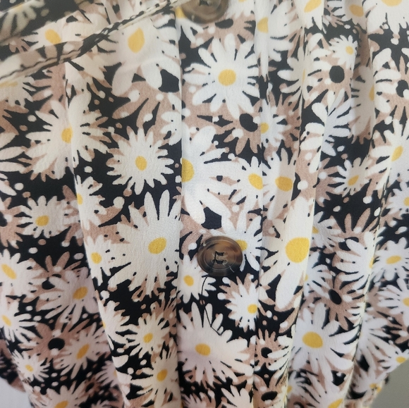 NWT Lily Rose crop daisy floral top XL - Picture 4 of 6